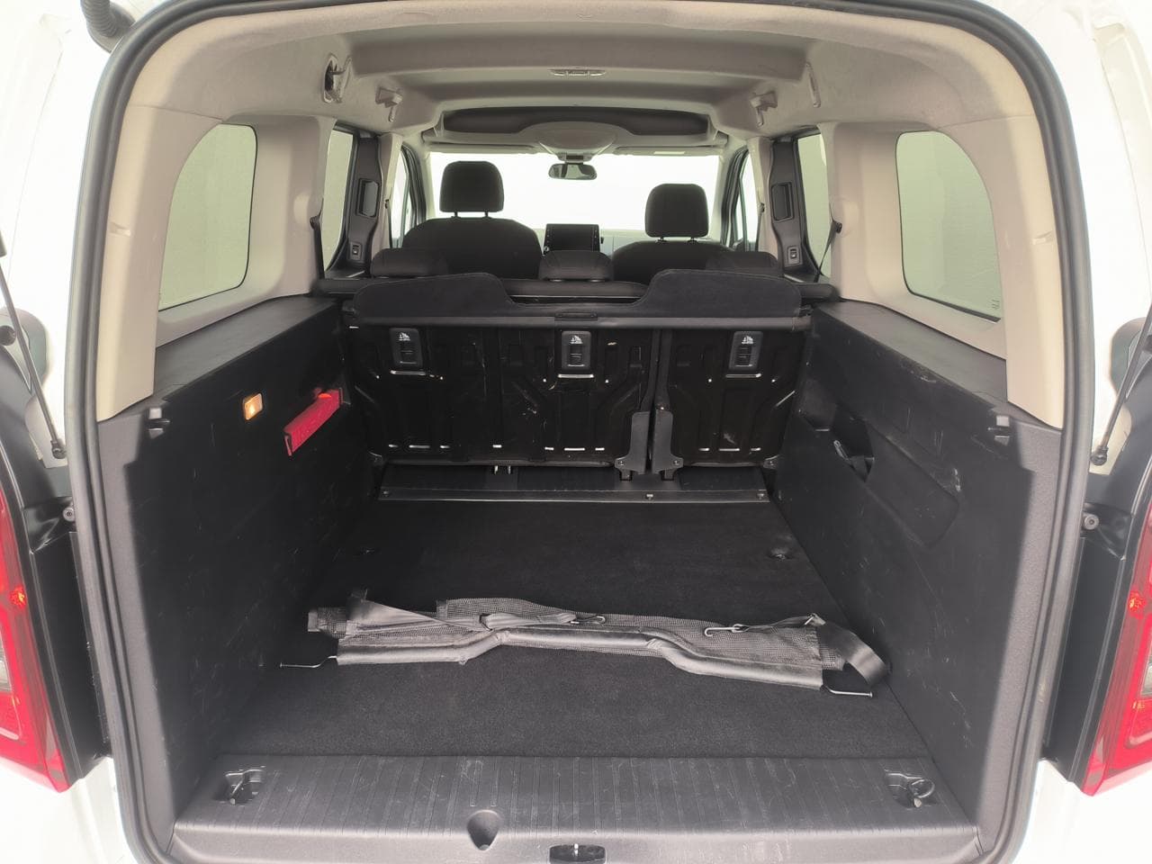 2020 Opel COMBO - 7