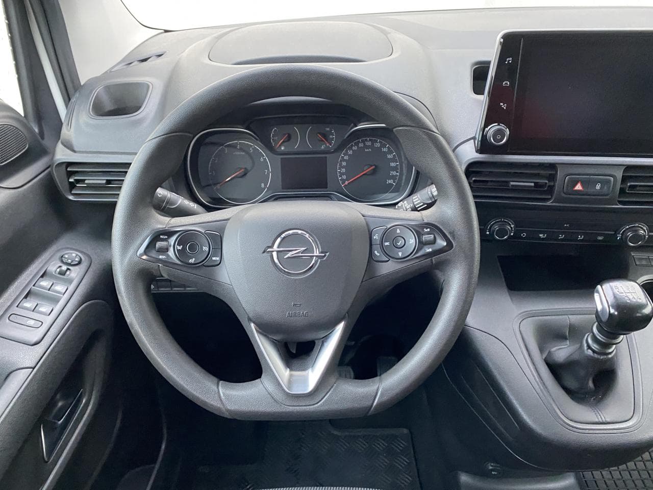 2020 Opel COMBO - 11