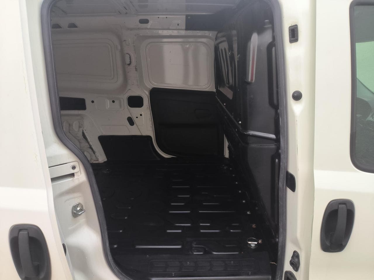 2016 Opel COMBO - 8