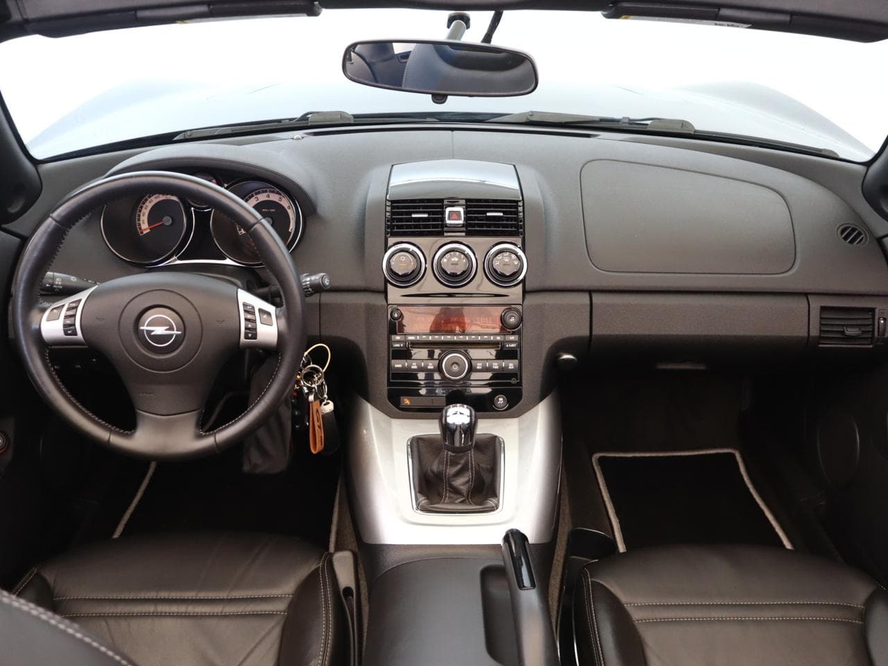 2008 Opel GT - 9