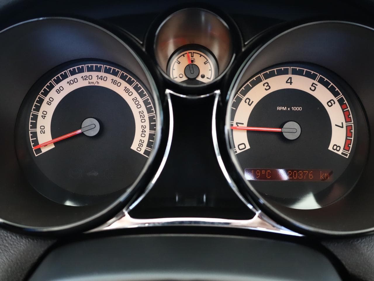 2008 Opel GT - 12