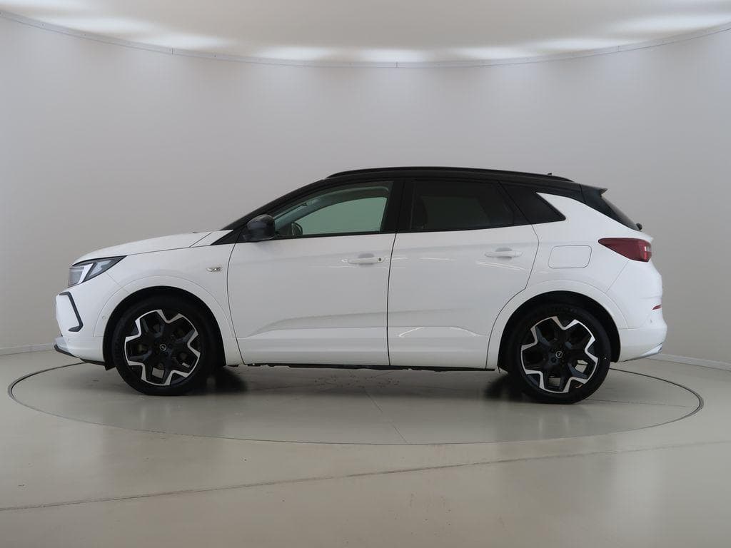 2022 Opel GRANDLAND - 9