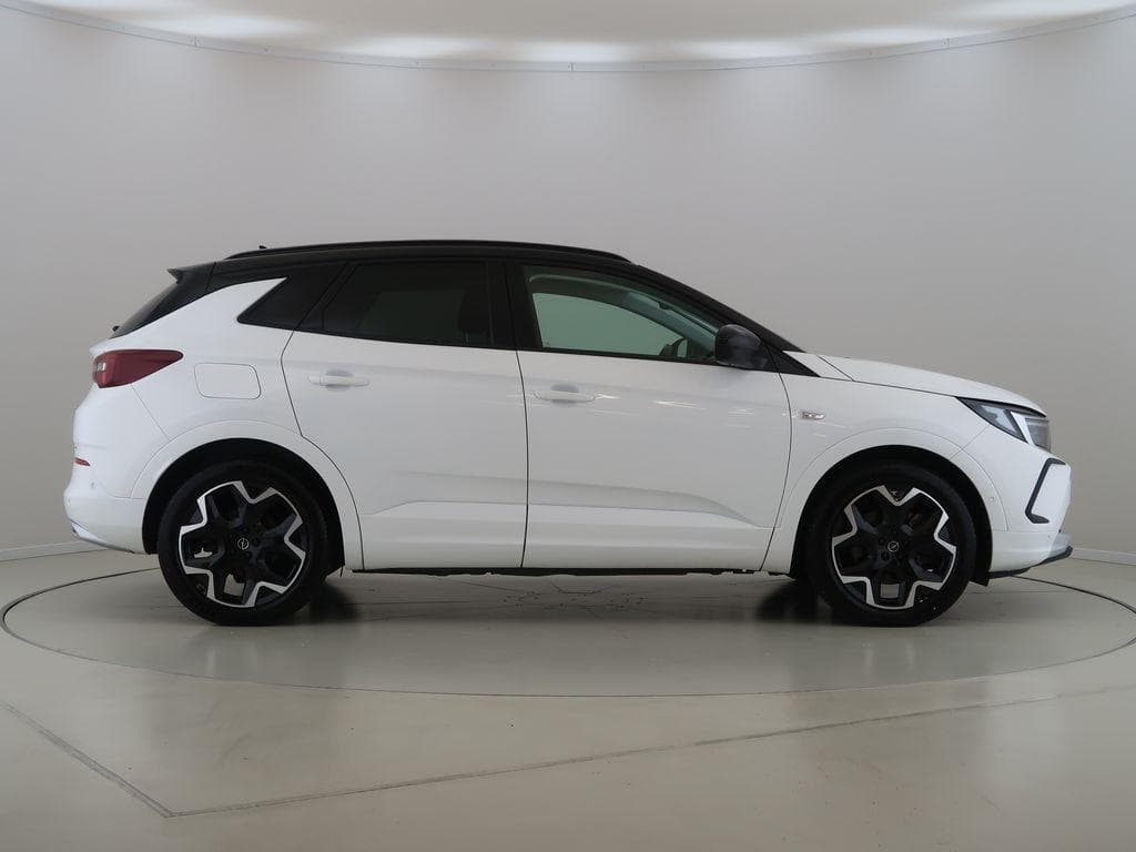 2022 Opel GRANDLAND - 4