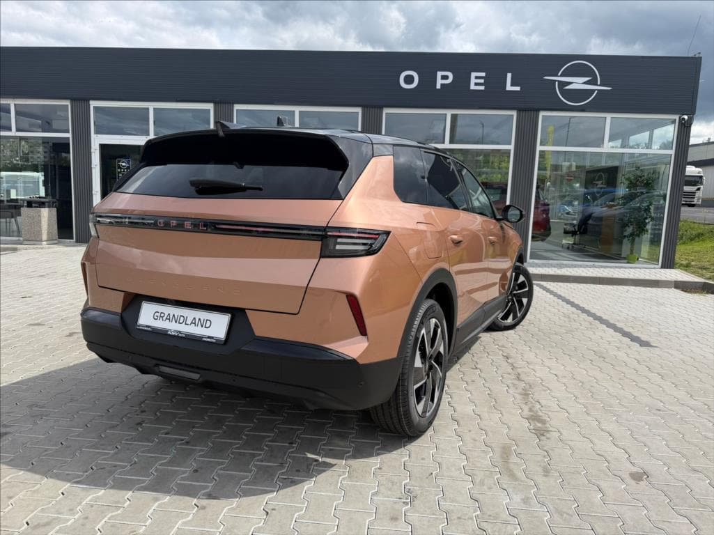 2026 Opel GRANDLAND - 4