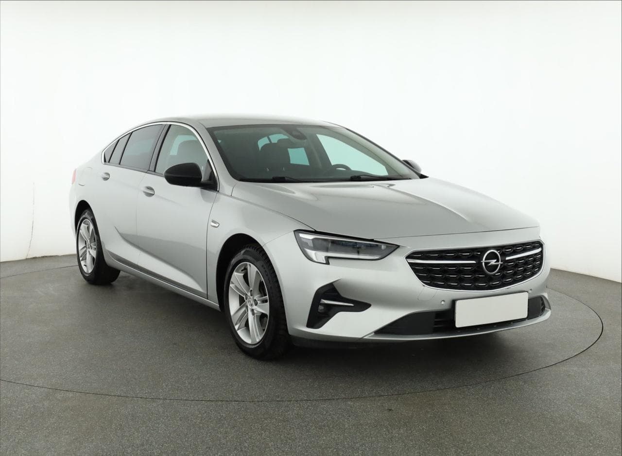 Opel Insignia 2.0 CDTI 128kW hatchback