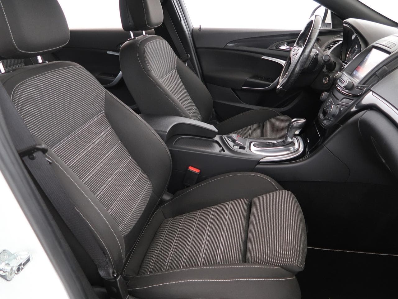 2015 Opel Insignia - 12