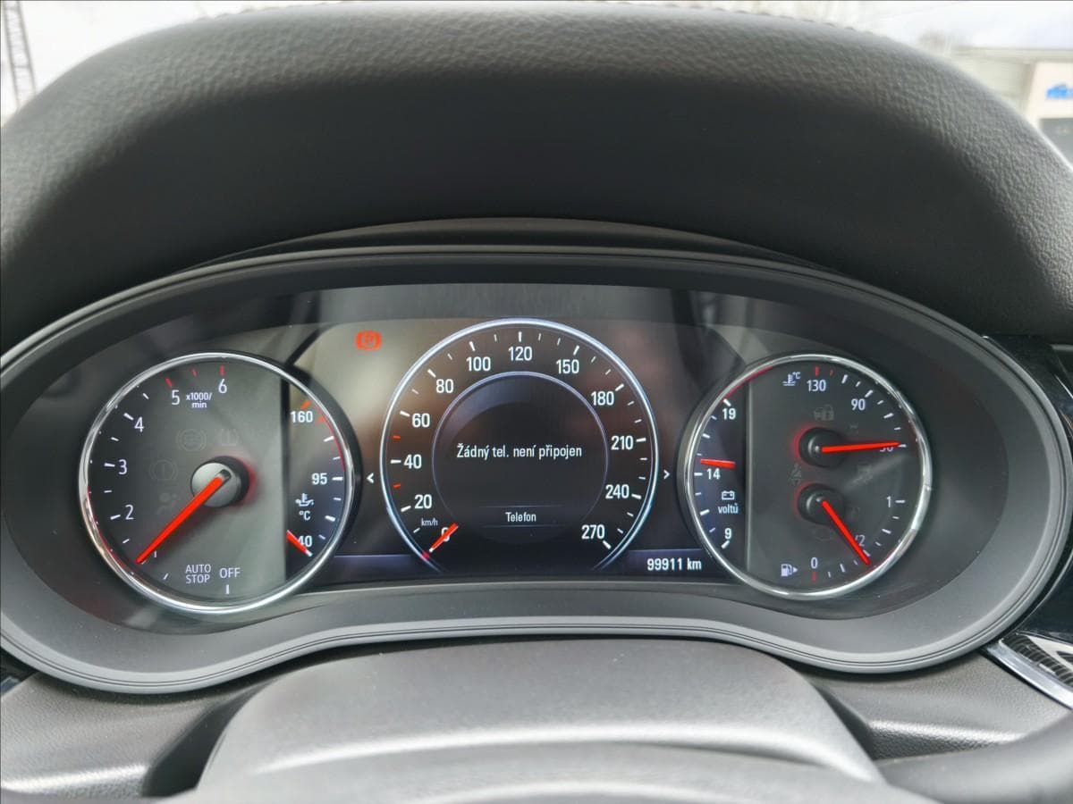 2017 Opel Insignia - 12