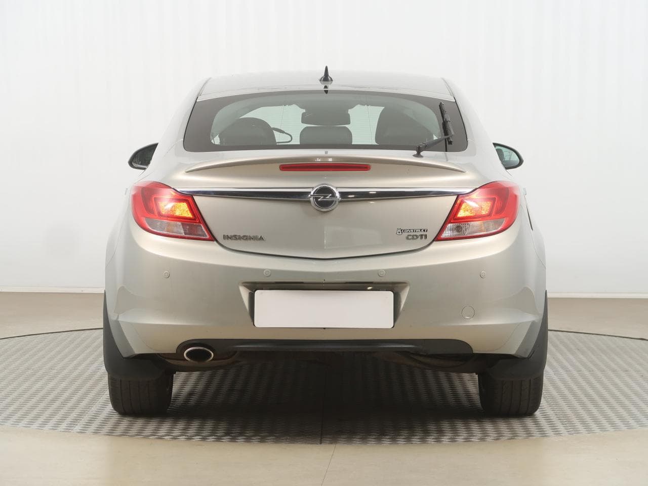2010 Opel INSIGNIA - 6