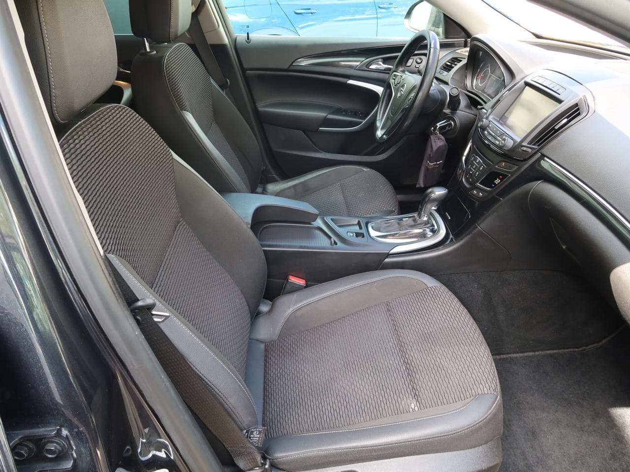 2015 Opel INSIGNIA - 12
