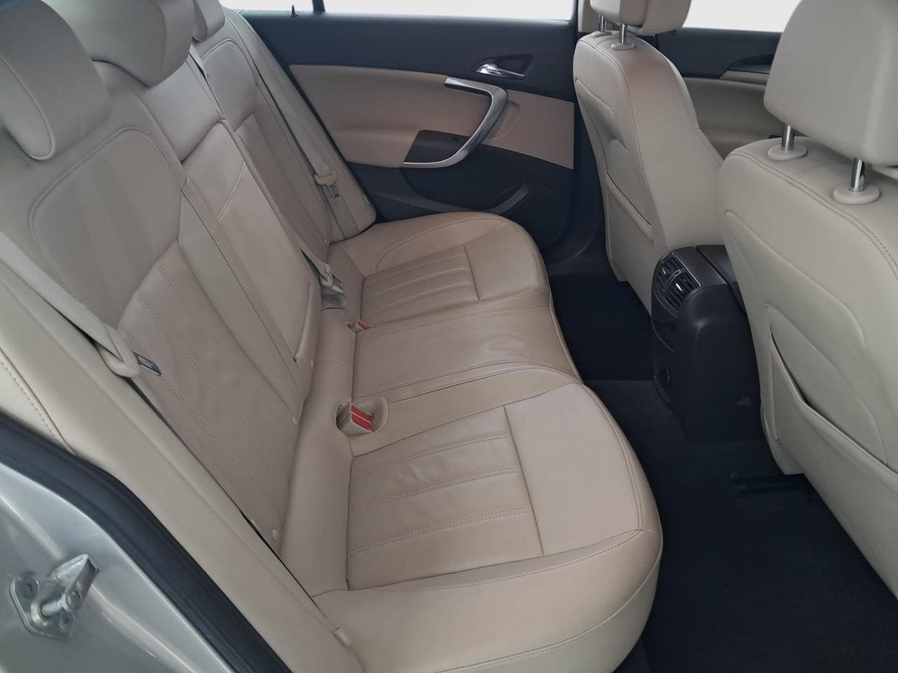2009 Opel INSIGNIA - 13