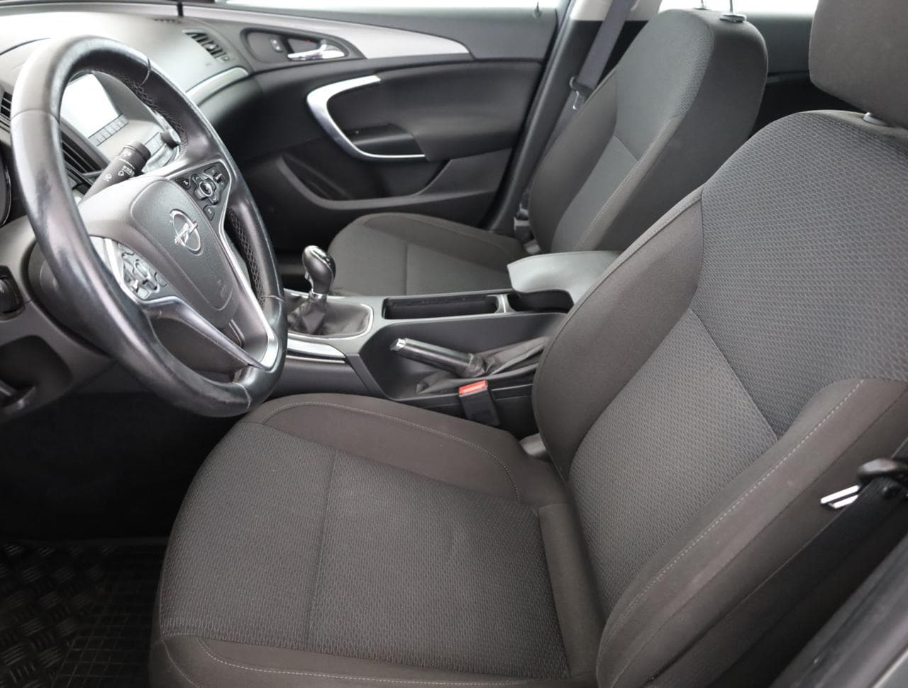 2016 Opel INSIGNIA - 13