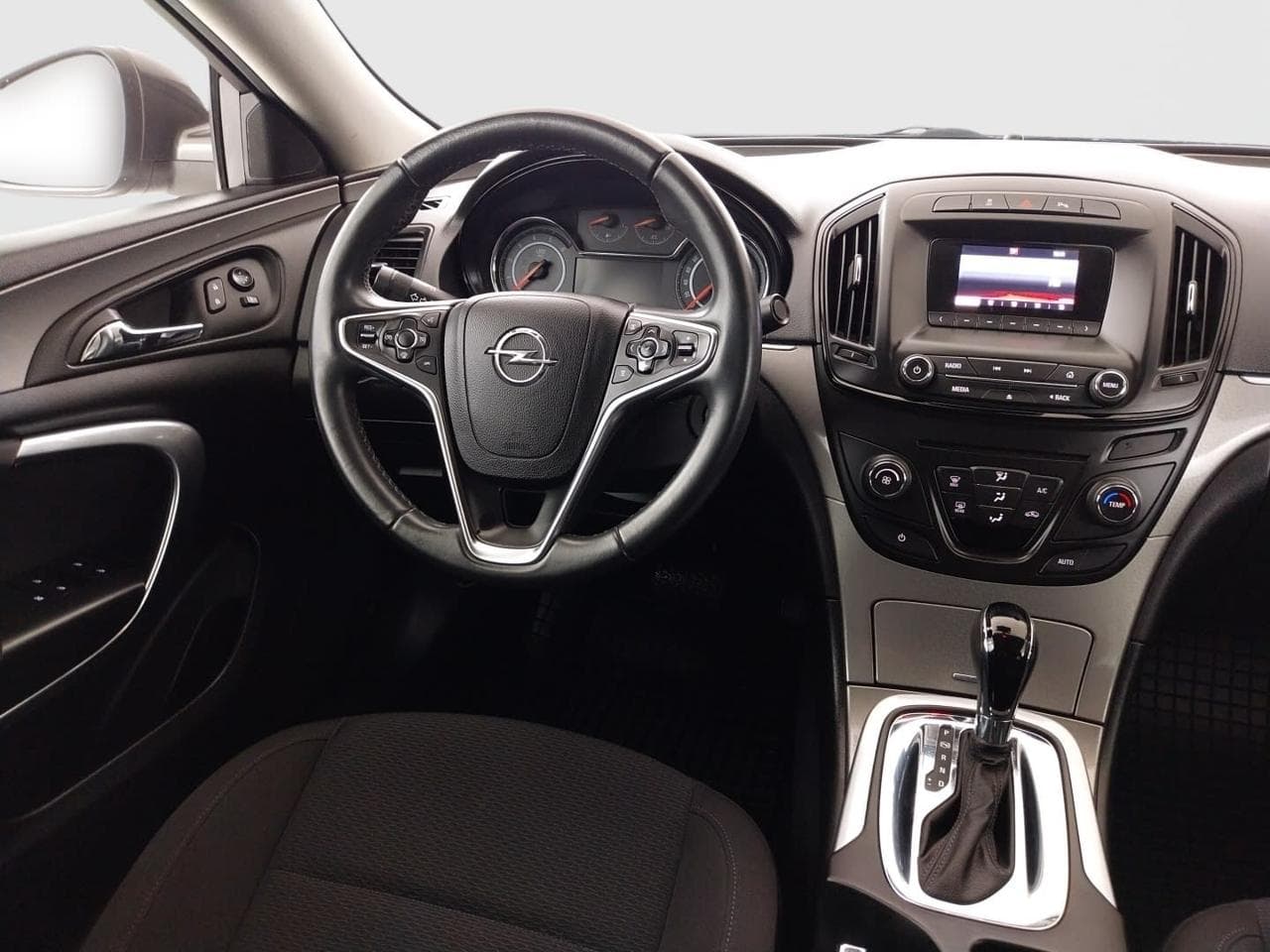 2014 Opel INSIGNIA - 9
