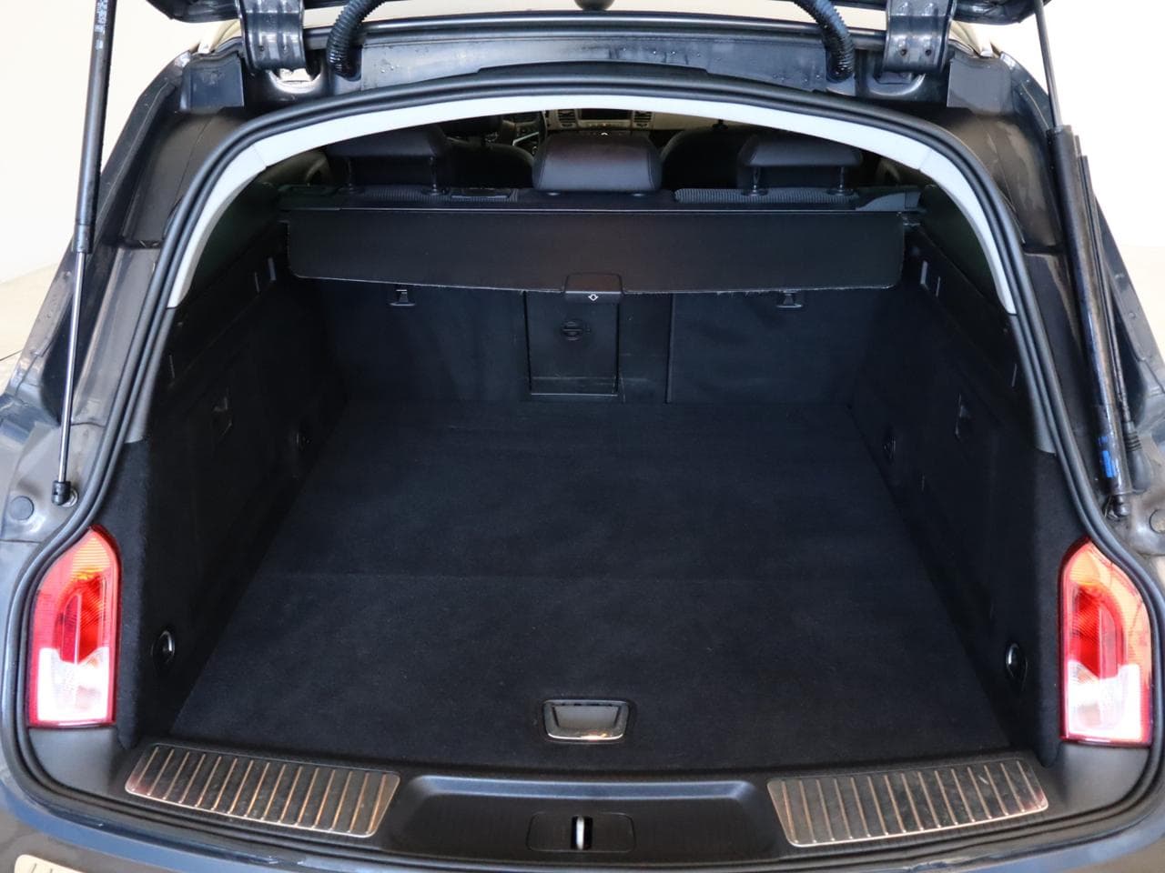 2013 Opel INSIGNIA - 18