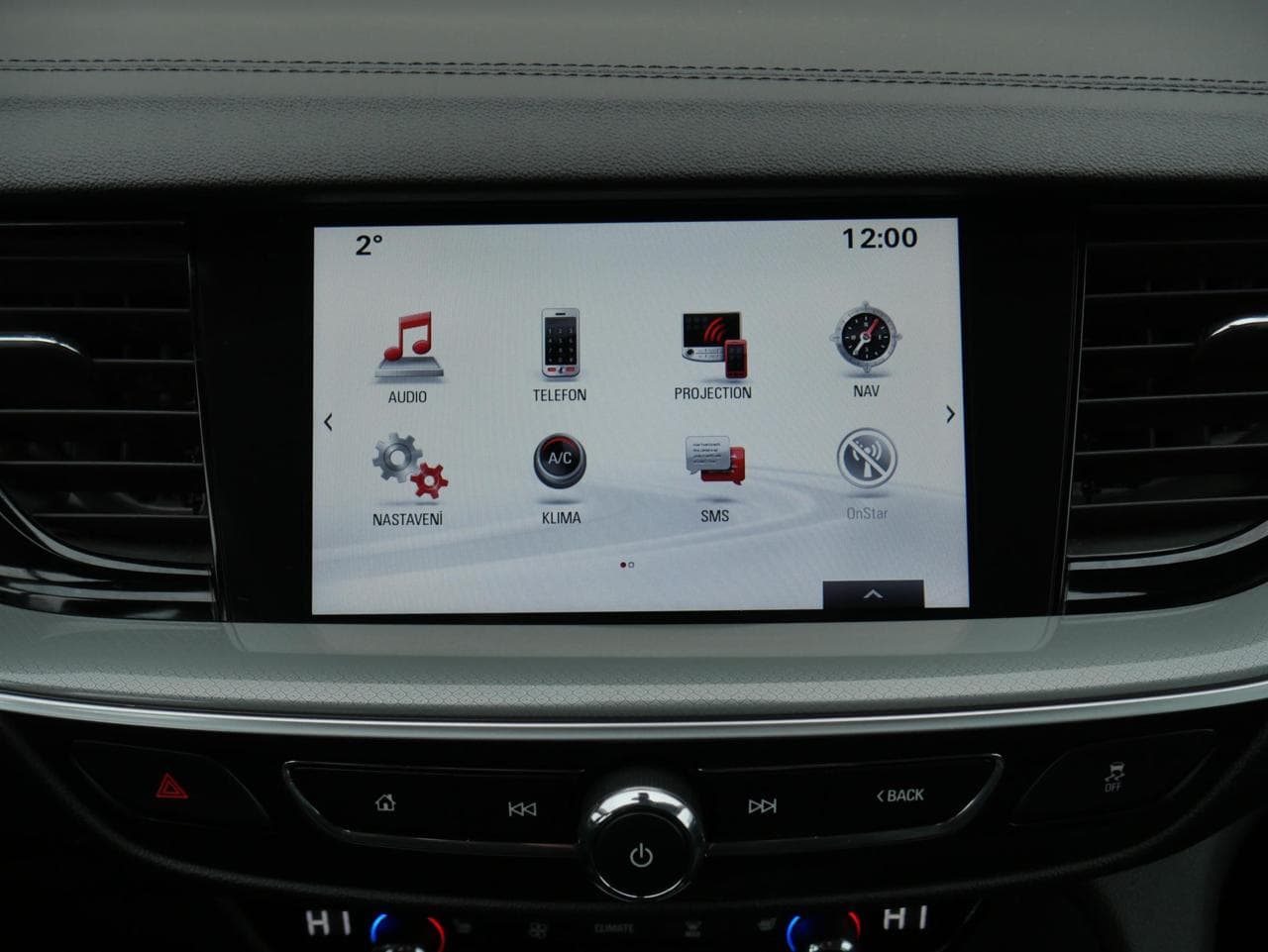 2017 Opel Insignia - 18