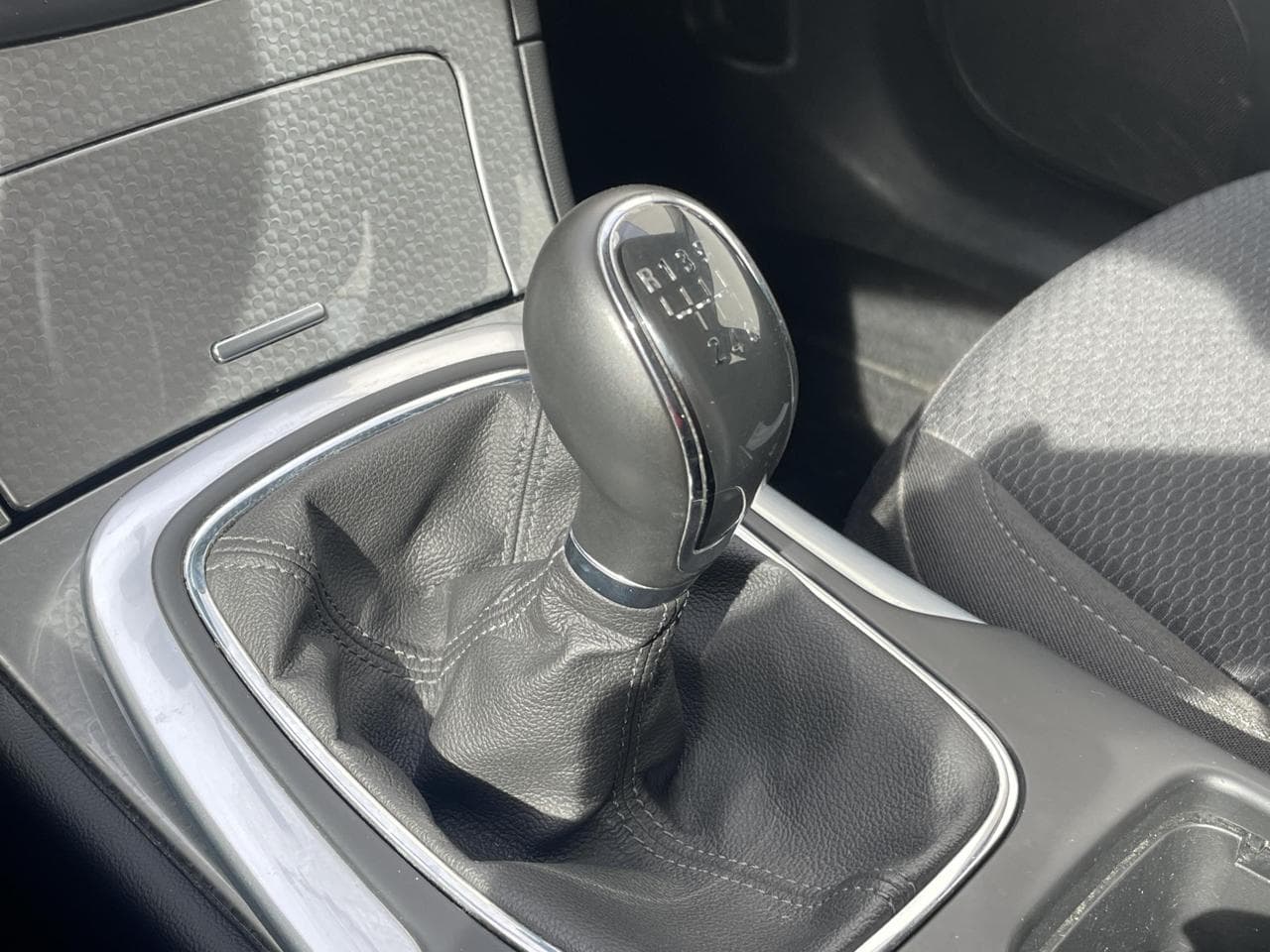 2015 Opel Insignia - 14