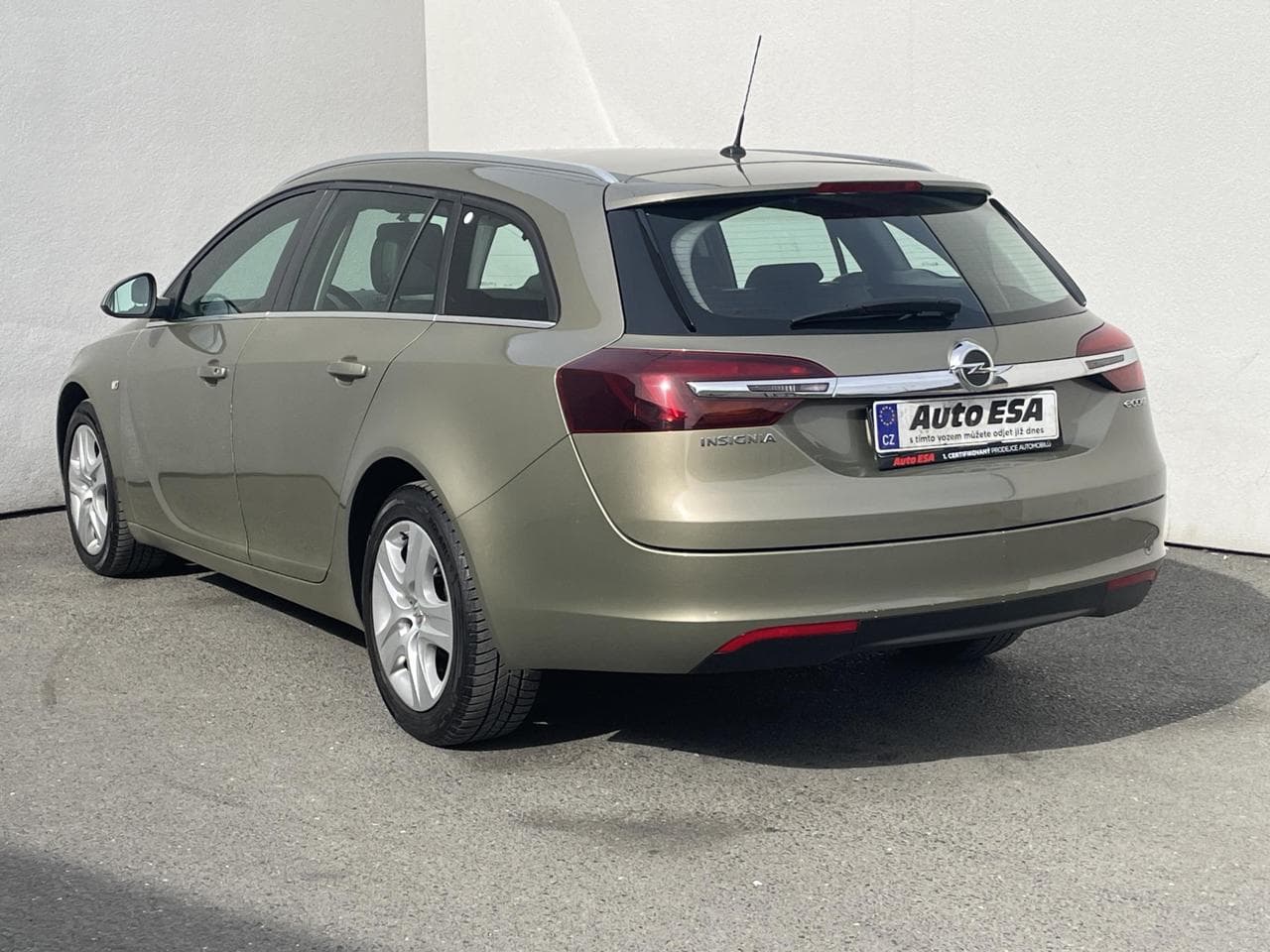 2015 Opel Insignia - 6