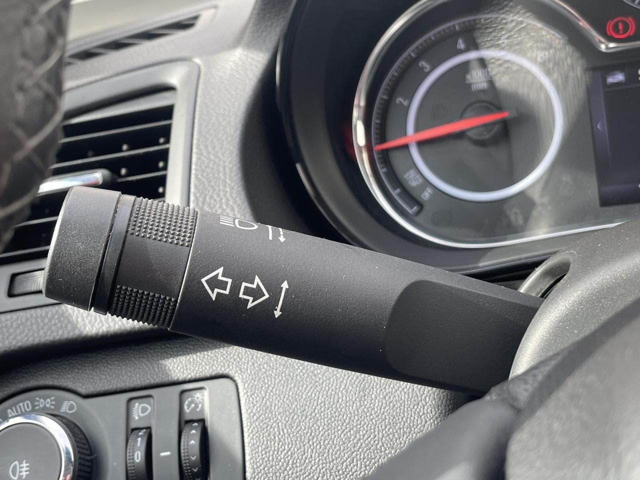 2015 Opel Insignia - 18