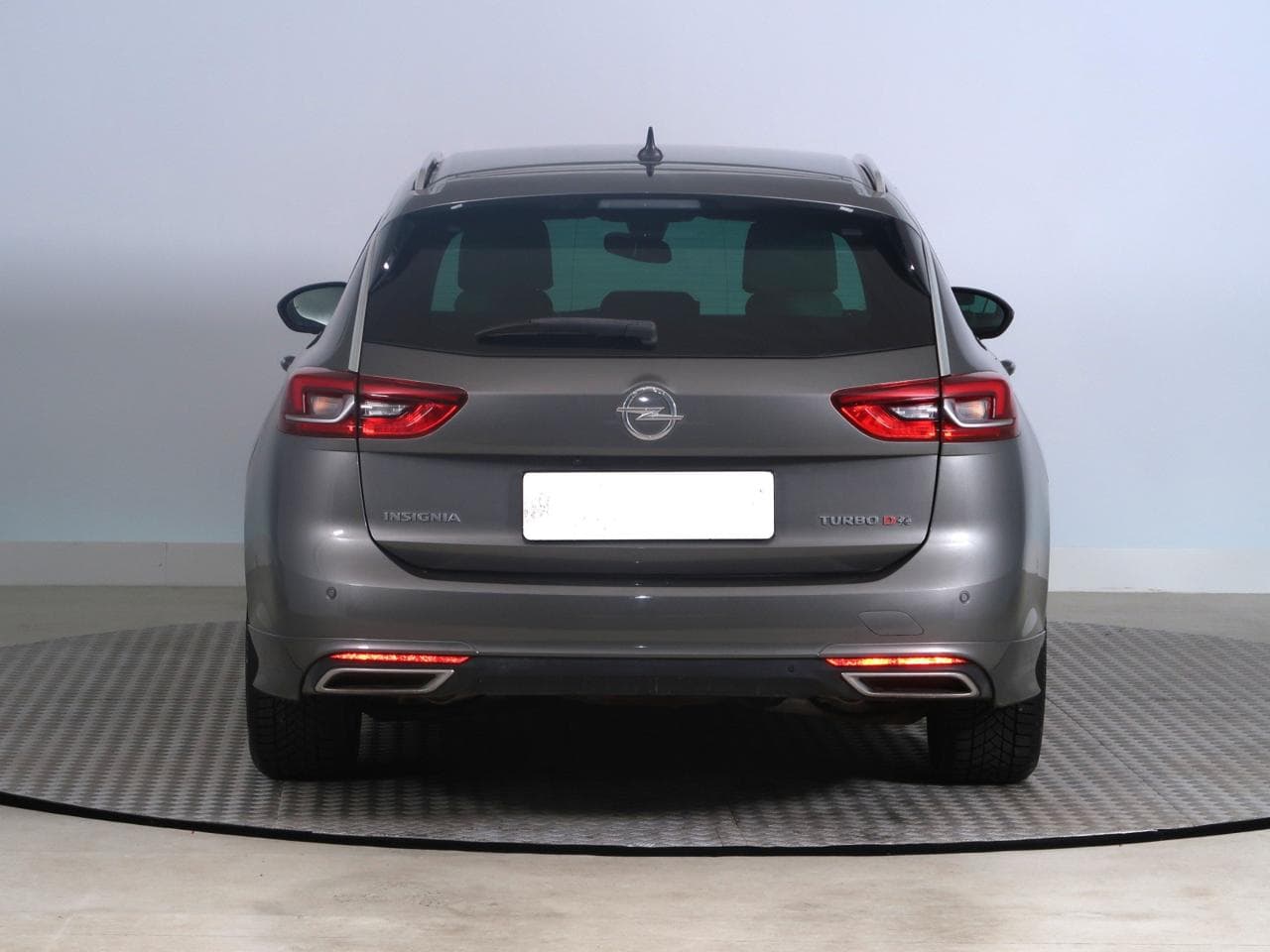 2019 Opel Insignia - 6