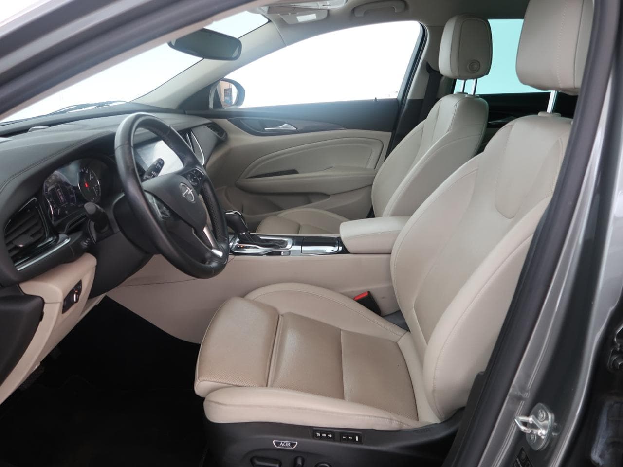 2019 Opel Insignia - 16