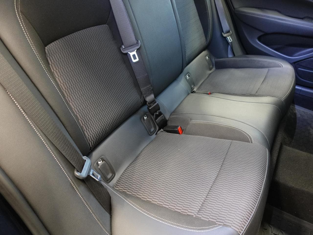 2019 Opel Insignia - 13