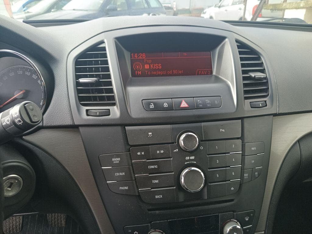 2012 Opel Insignia - 16