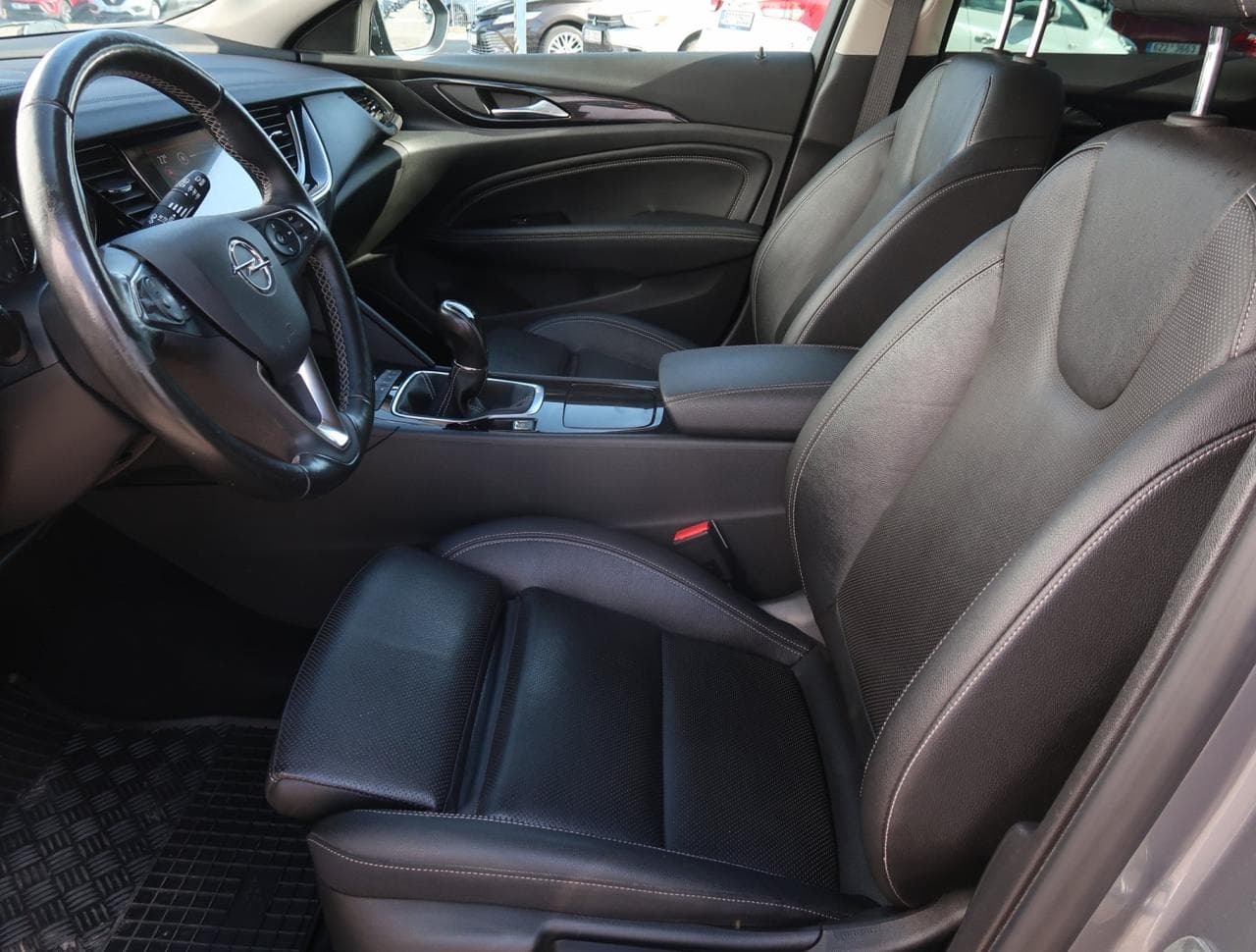 2019 Opel Insignia - 16