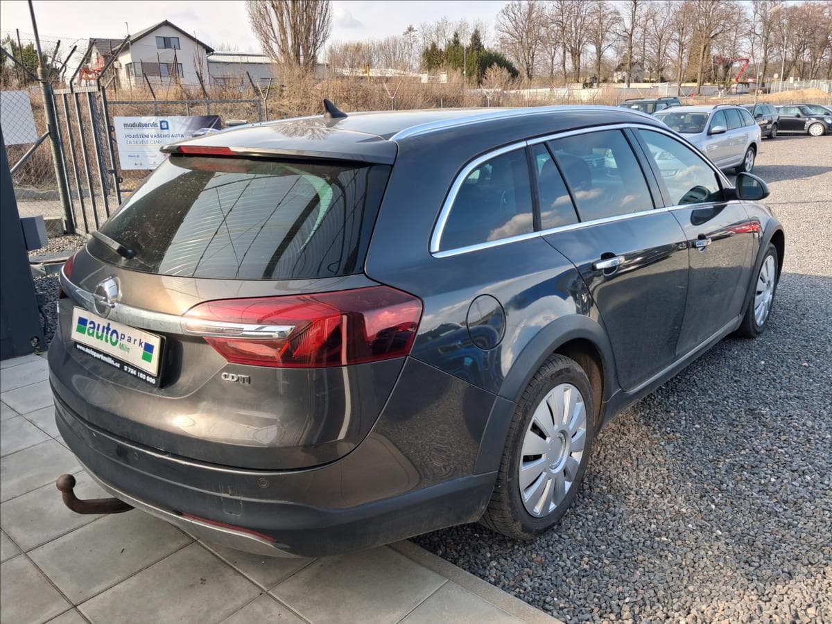 2015 Opel Insignia - 7