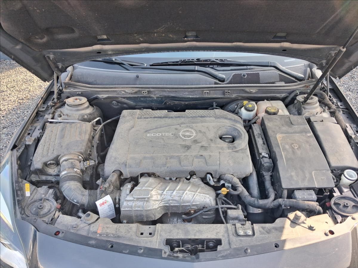 2015 Opel Insignia - 14