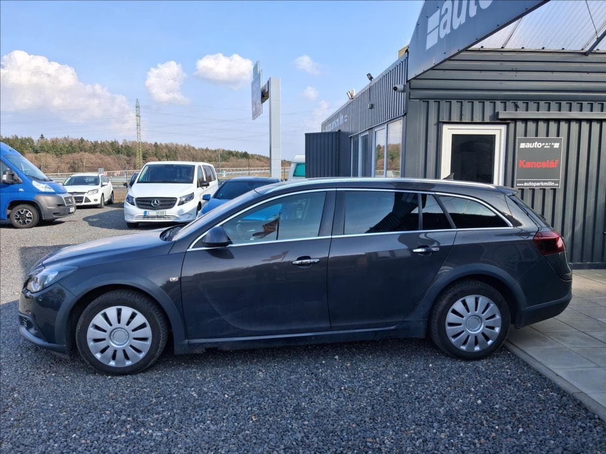 2015 Opel Insignia - 4