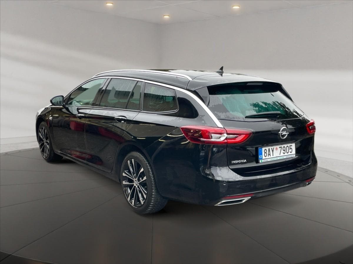 2021 Opel Insignia - 4