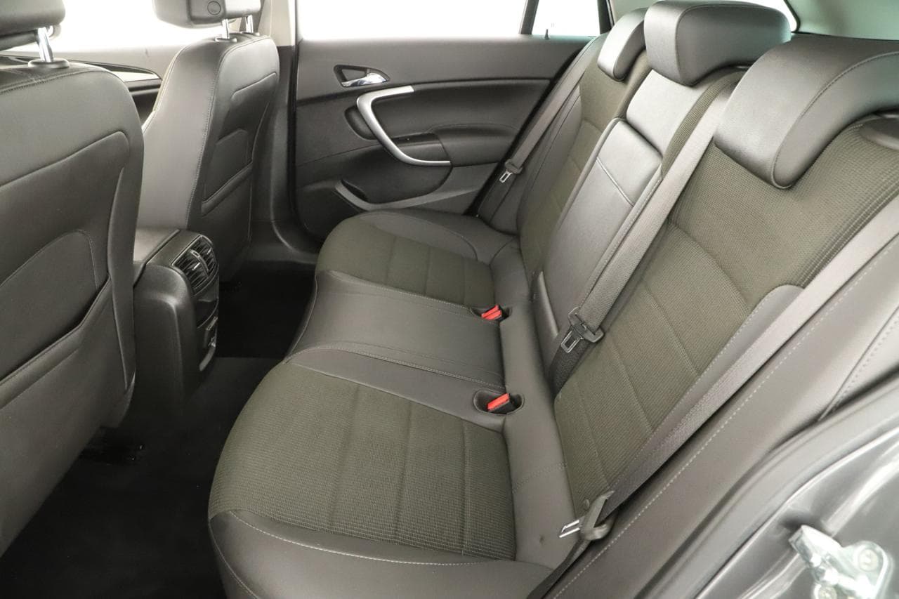 2009 Opel Insignia - 12