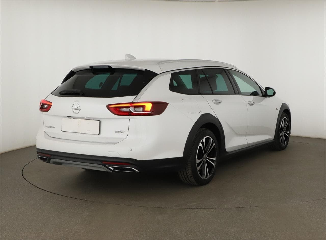 2018 Opel INSIGNIA - 7
