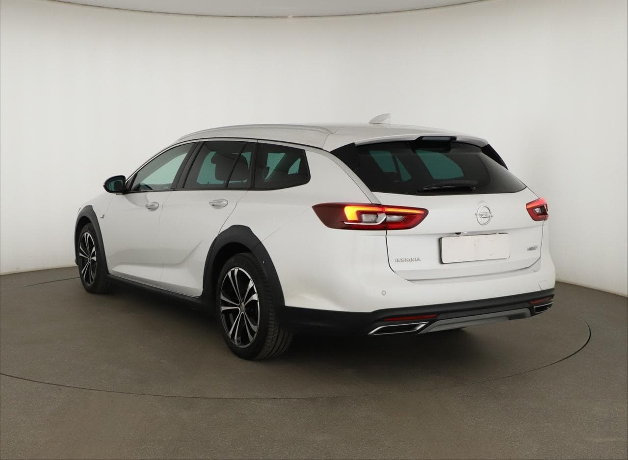 2018 Opel INSIGNIA - 5