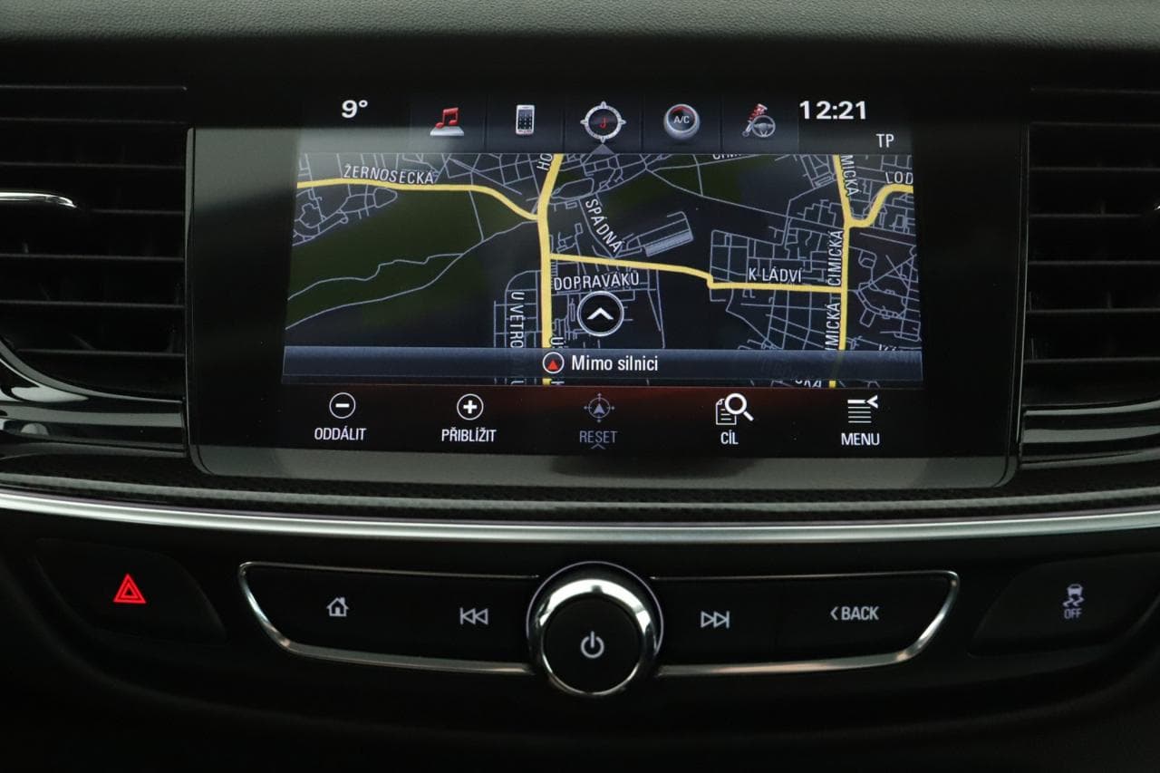 2018 Opel INSIGNIA - 17