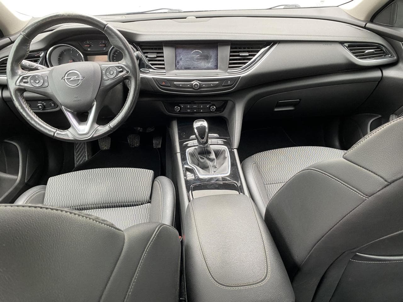 2018 Opel INSIGNIA - 8