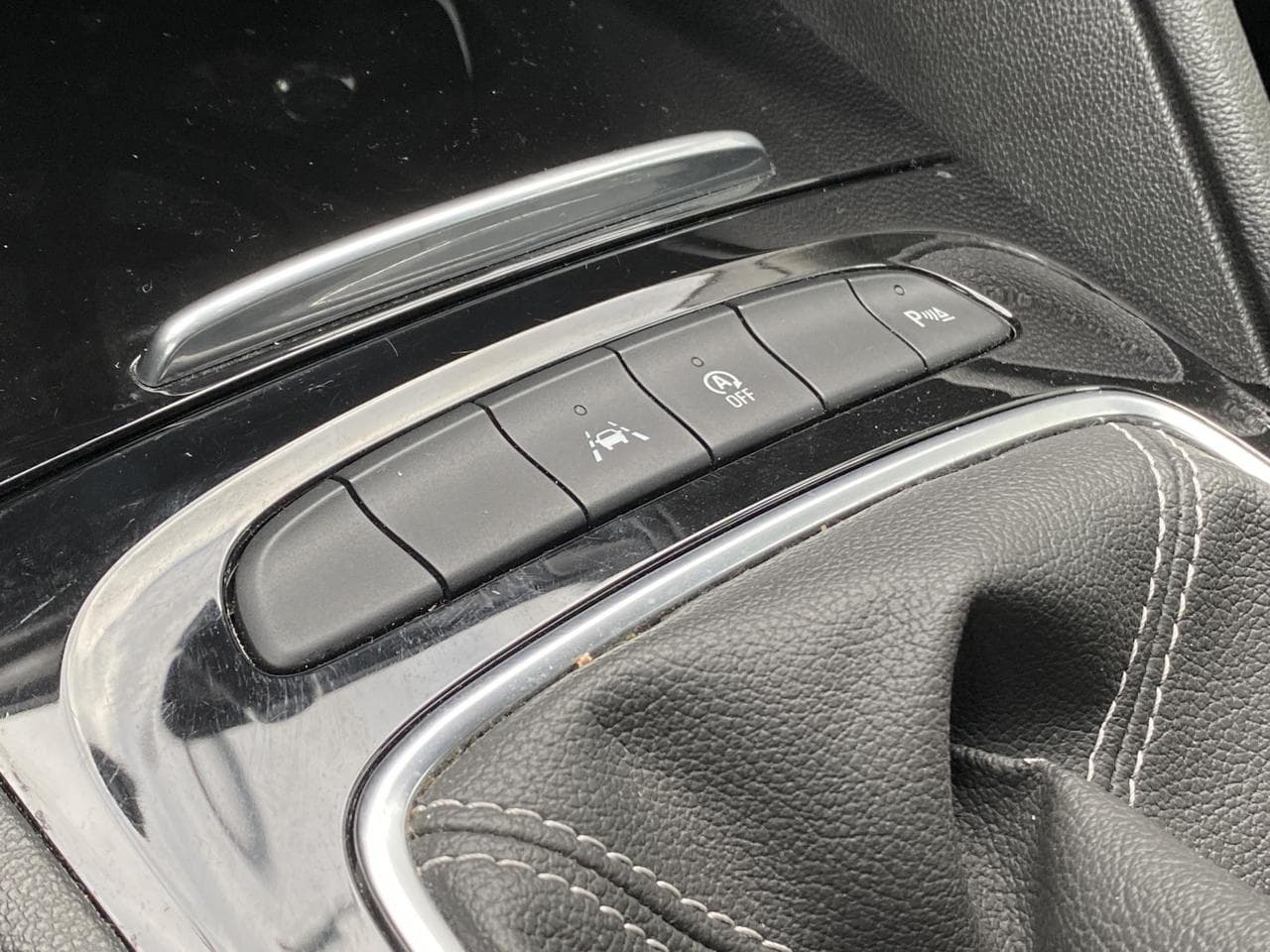 2018 Opel INSIGNIA - 14