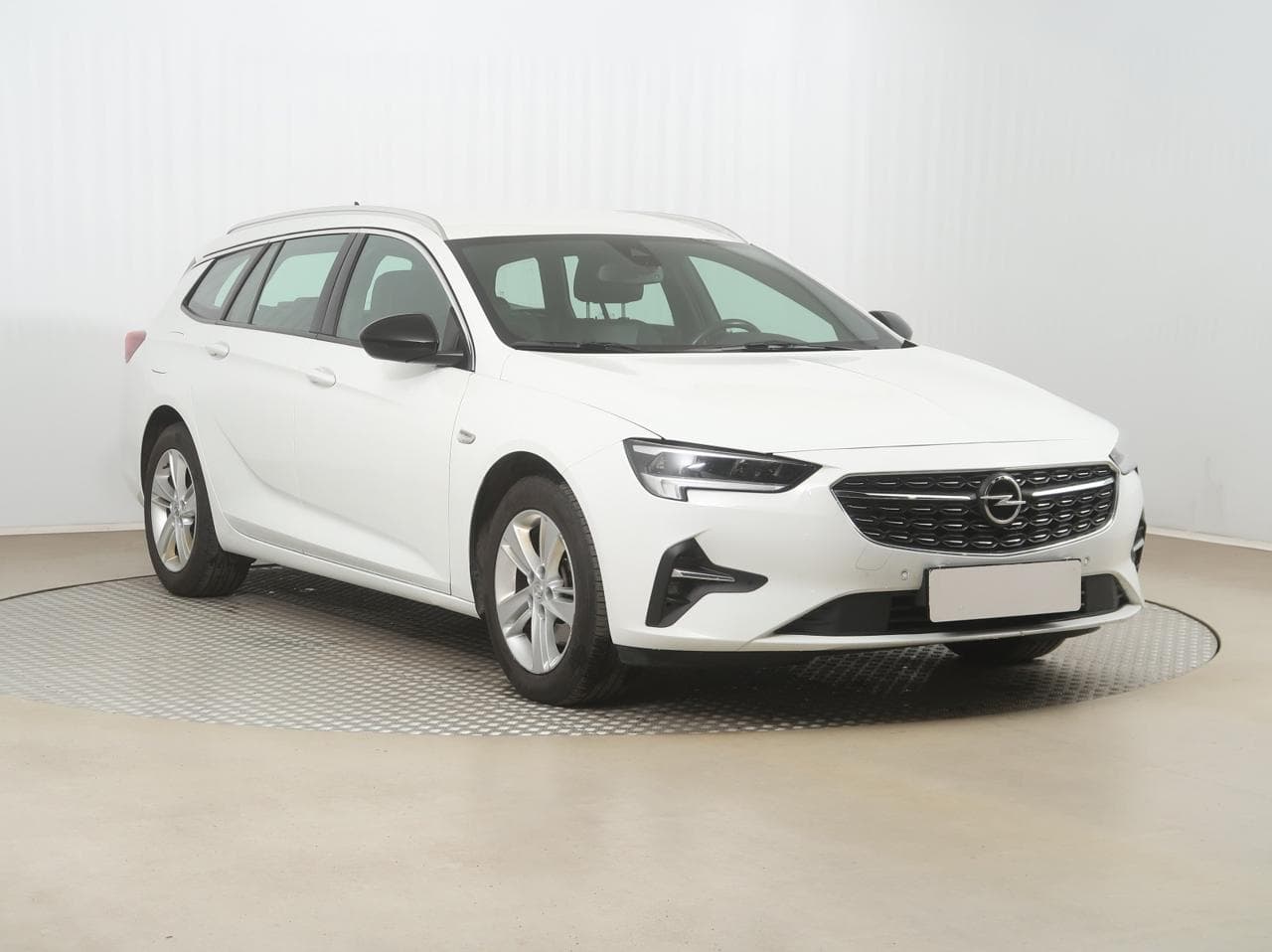 2021 Opel INSIGNIA