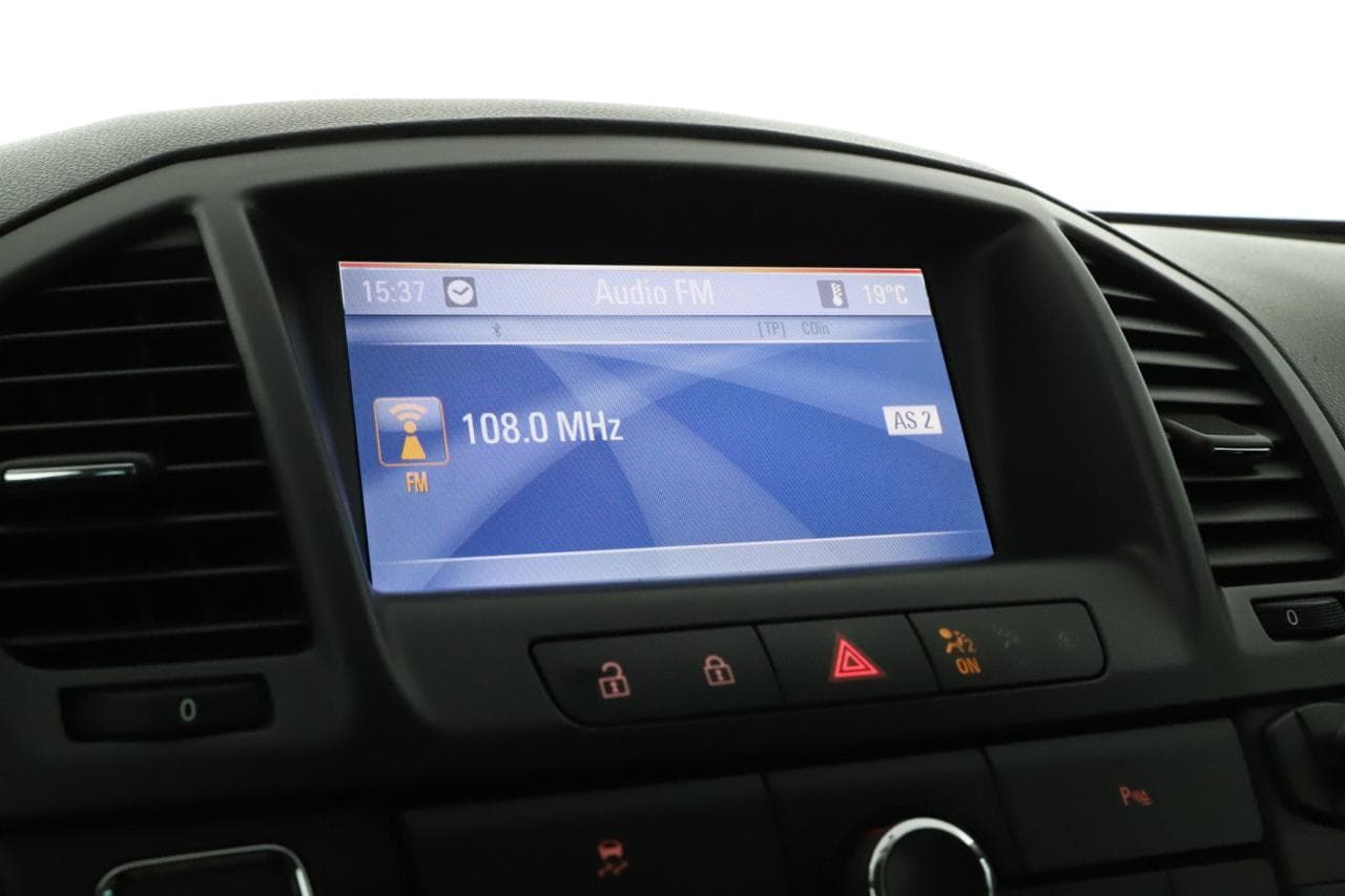 2012 Opel Insignia - 33