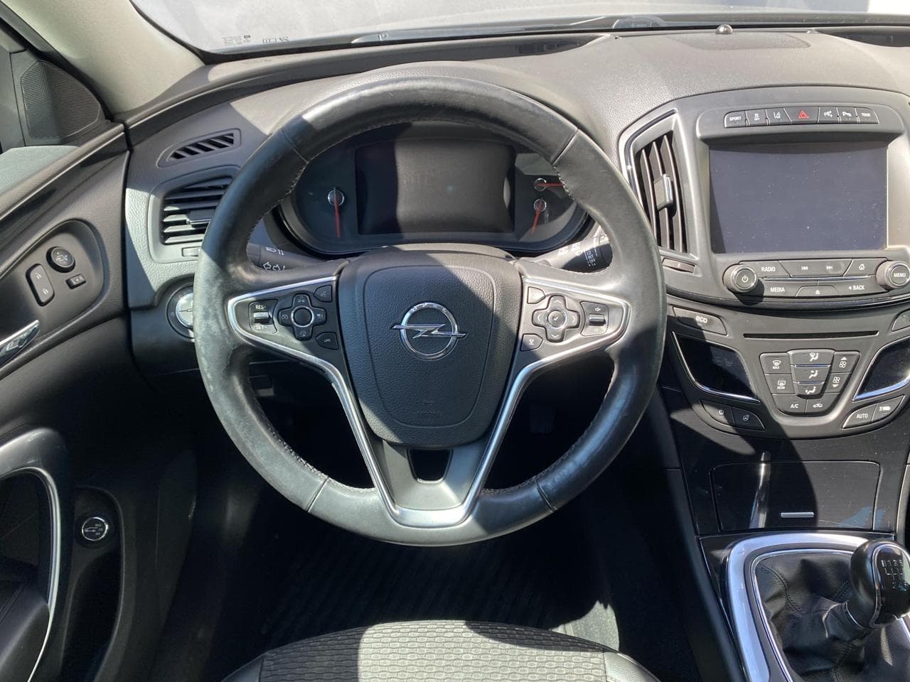 2016 Opel INSIGNIA - 15