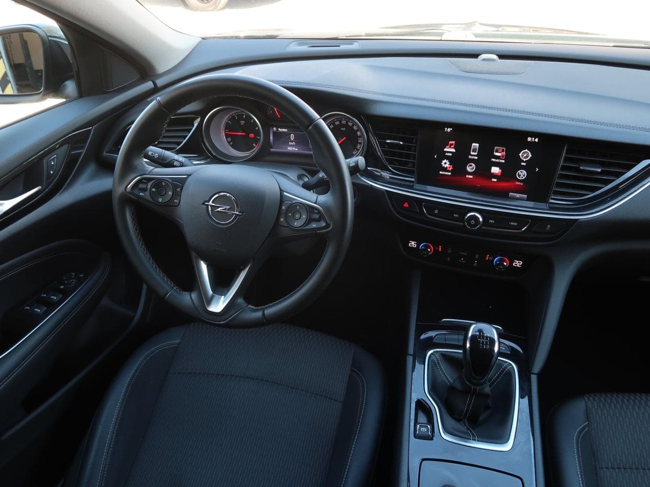 2018 Opel INSIGNIA - 12