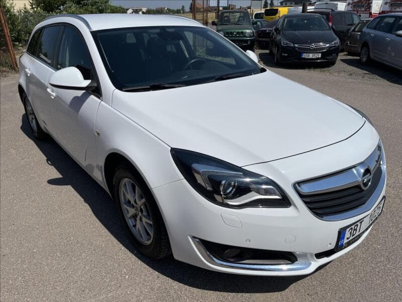 2016 Opel INSIGNIA - 3