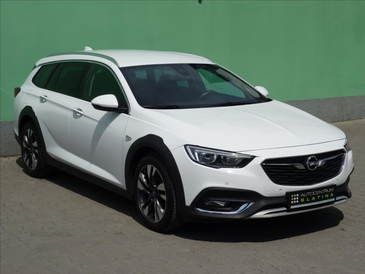 2018 Opel INSIGNIA - 12