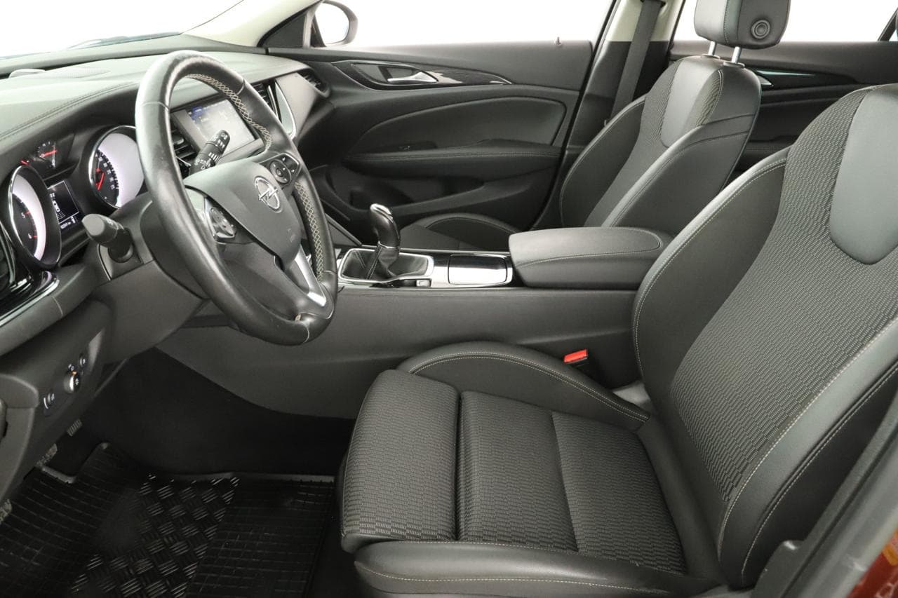 2019 Opel INSIGNIA - 13