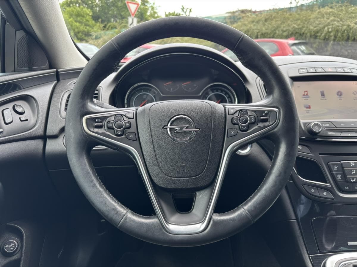 2015 Opel INSIGNIA - 20