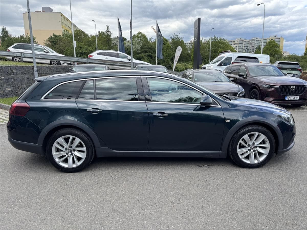 2015 Opel INSIGNIA - 6