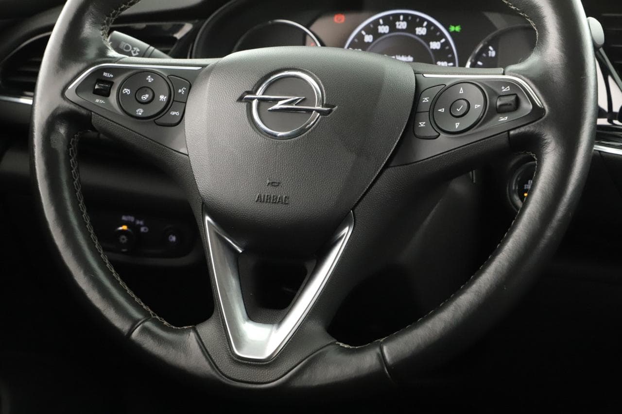 2017 Opel INSIGNIA - 26