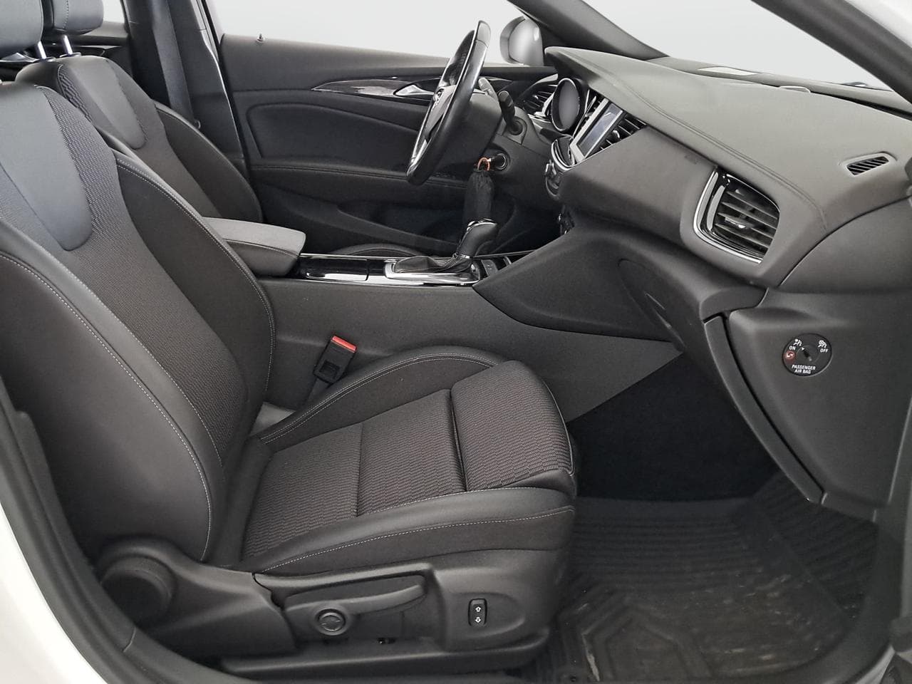 2022 Opel INSIGNIA - 19