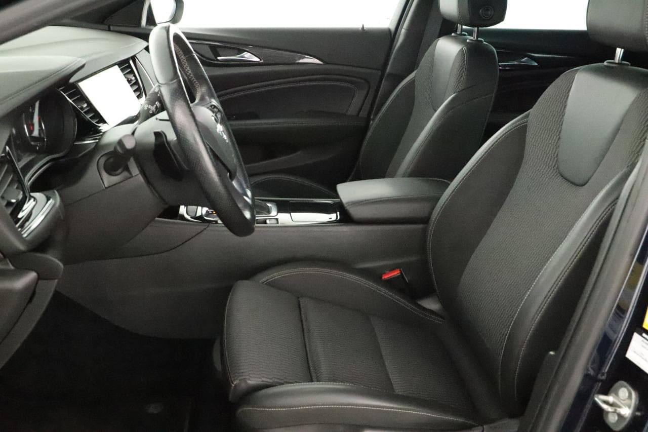 2018 Opel INSIGNIA - 17