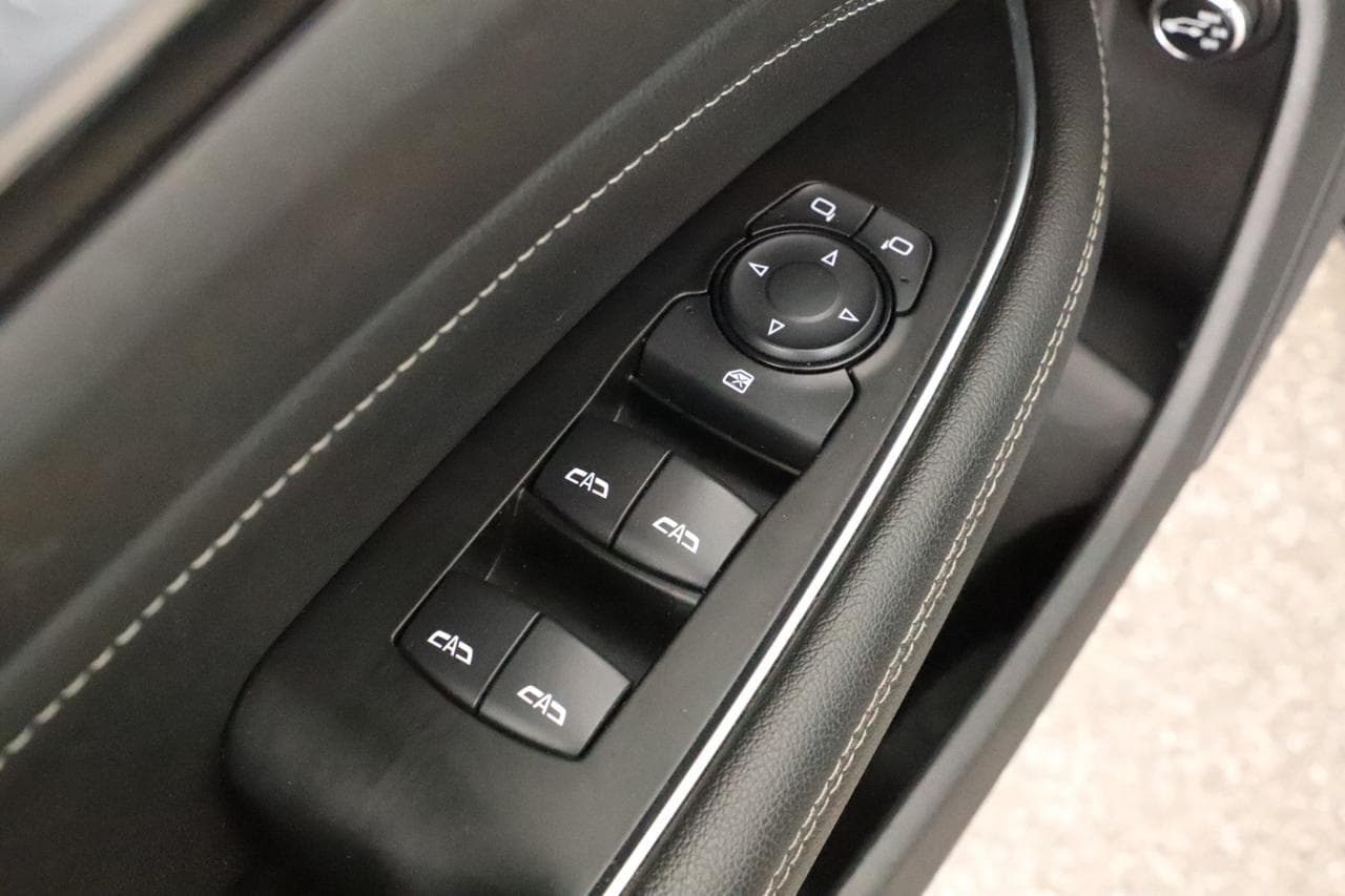 2018 Opel INSIGNIA - 28