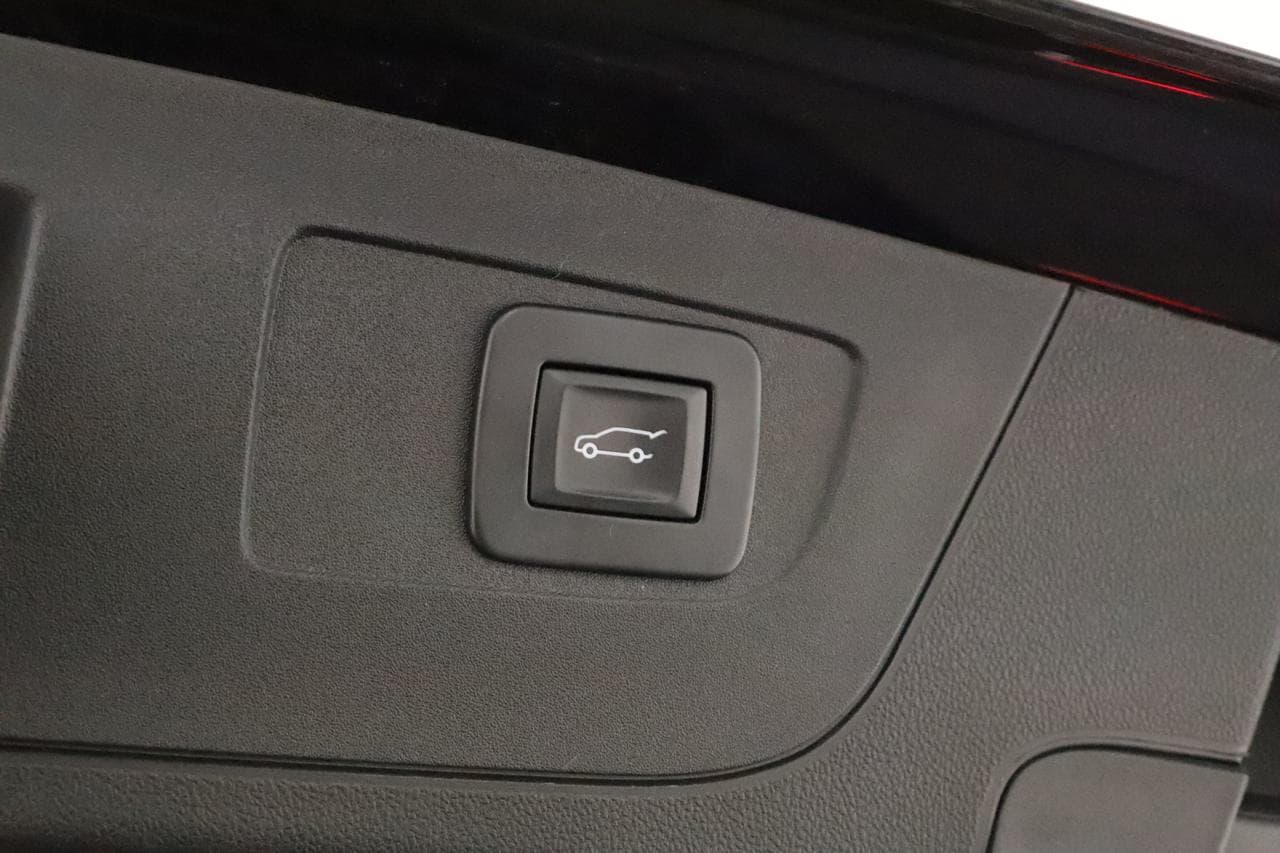2018 Opel INSIGNIA - 30